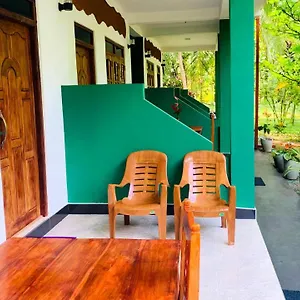 Sigiri Starwing Bed and breakfast