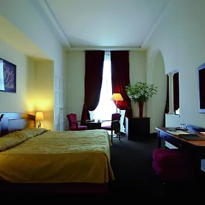 B4 Park Hotel Nice
